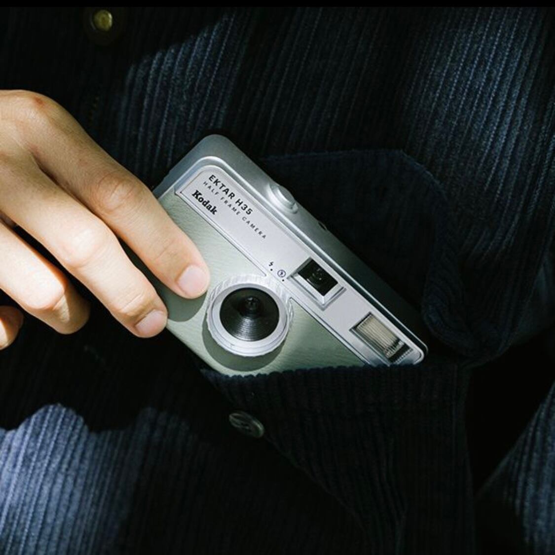 送料無料 Kodak Ektar H35 Half Flame Film Camera 4colors コダック エクター ハーフフレーム フィルム カメラ ハーフサイズ 写真 Tokki Maeul トッキマウル 韓国雑貨通販サイト