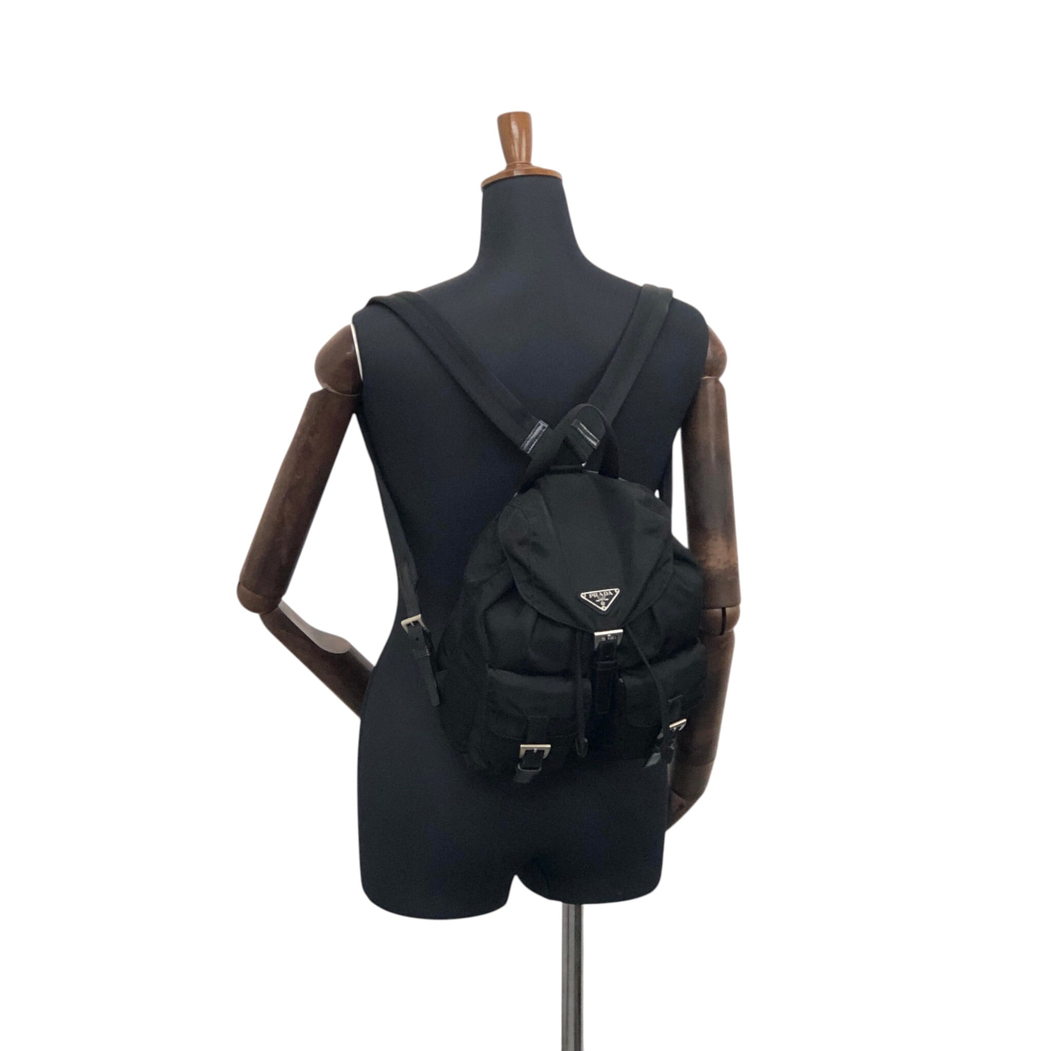 PRADA プラダ バックパック ブラック トライアングルロゴ ナイロン