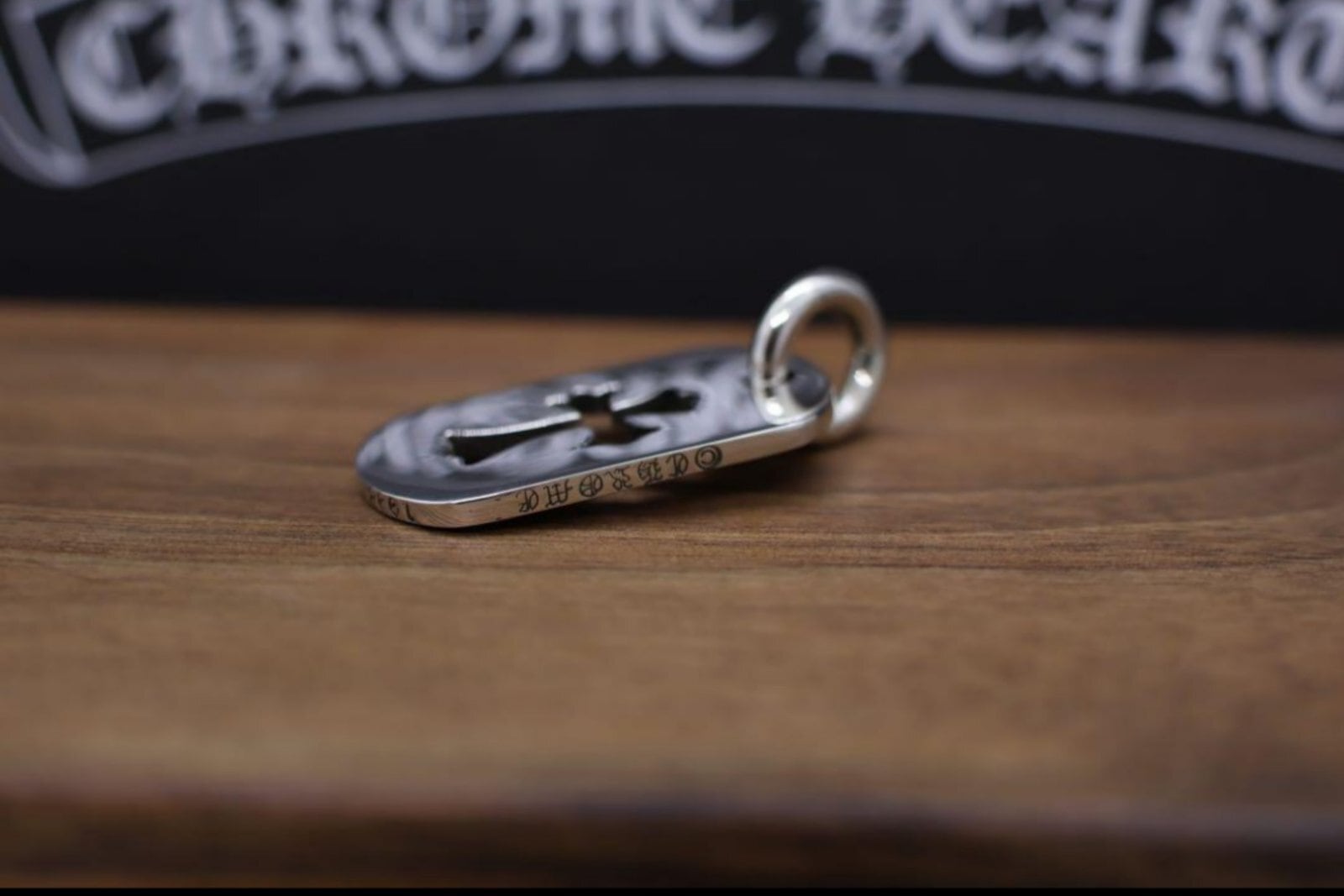 CHROME HEARTS クロムハーツ カットアウトクロス ドッグタグ CHROME HEARTS クロムハーツ カットアウトクロス ドッグタグ