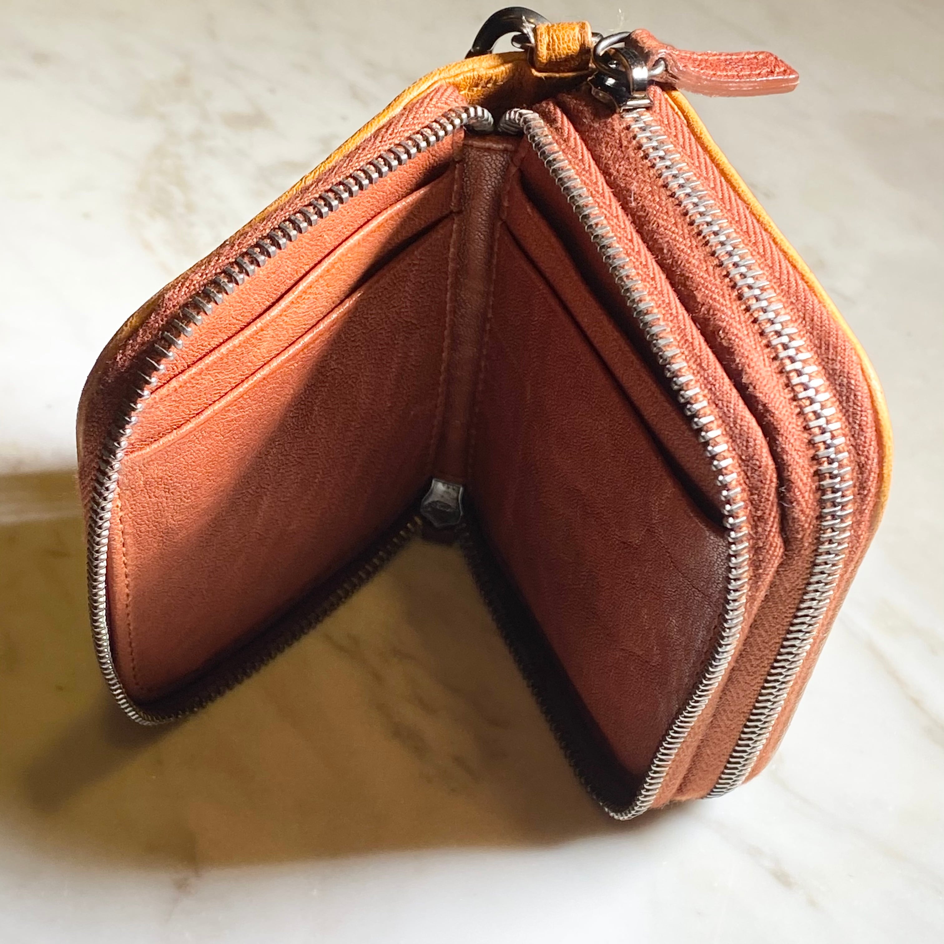 MIUMIU double-zip wallet “bambi” | NOIR ONLINE