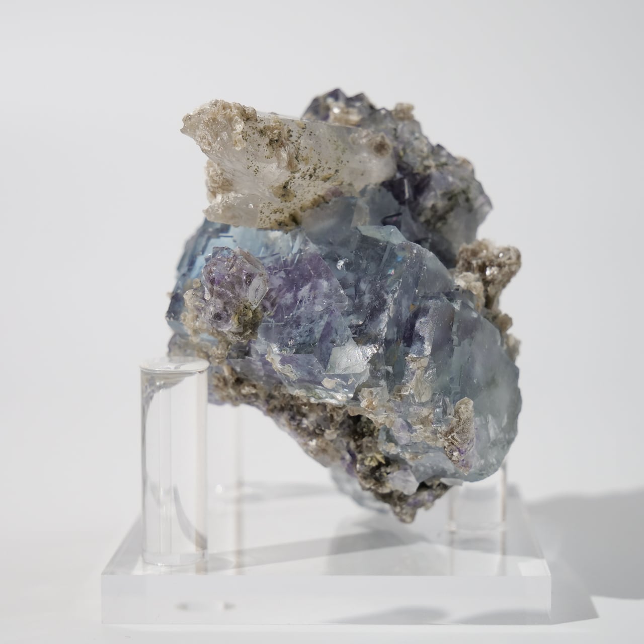 【30g】ヤオガンシャン産 クリアブルーフローライト 煙水晶共生 ヤオガンシャン産 フローライト(蛍石) ＆水晶の共生標本 8.5g - cute