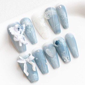 【在庫処分】Sun&Beam Nails 手作り ネイルチップ ミディアム コフィン バレリーナ あおい 白 天使 花 人気 3Dデザイン 繰り返し使用可能 つけ爪 付け爪 10枚入 (#008 ブルー天使 S)