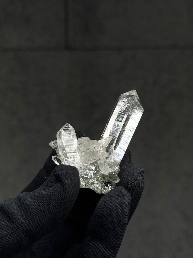 クォーツクラスター×クローライト【ML-0174】インド マニハール