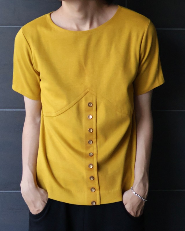 coloring button design half sleeve top