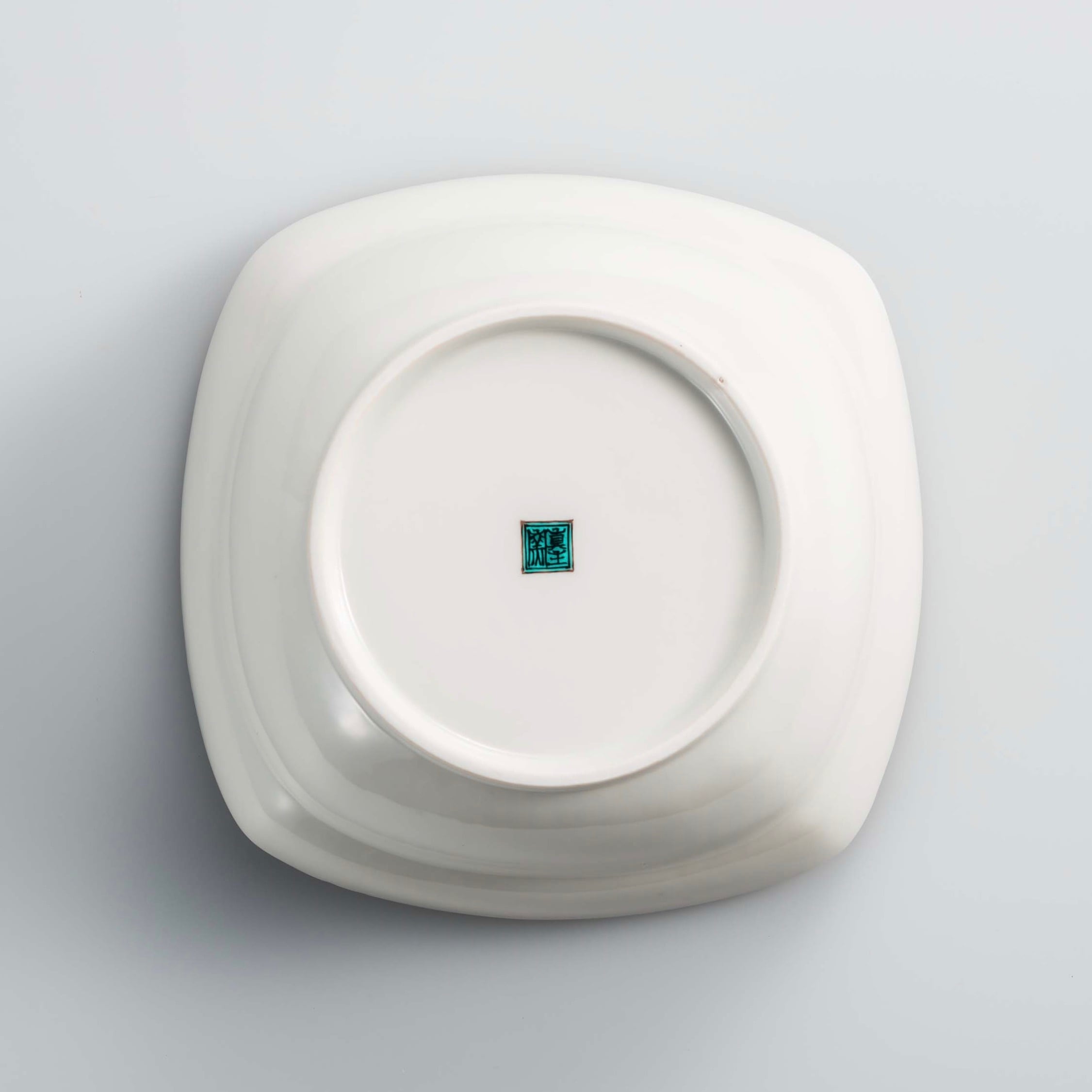 九谷焼・手描き絵付け 中鉢【色絵獅子牡丹文6.5寸四方鉢】 | 九谷焼