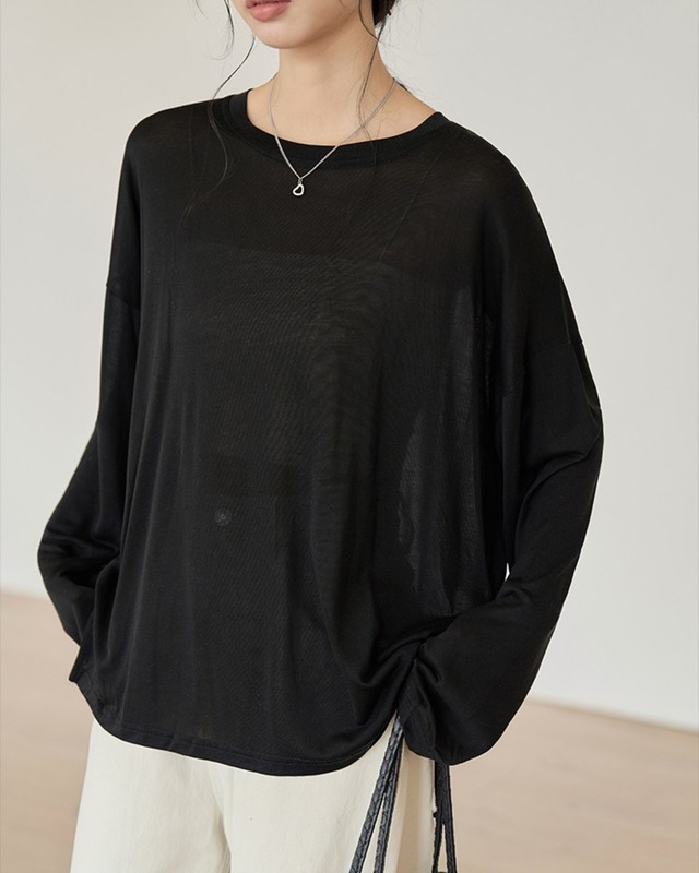 サイドスリットクルーネックシアーTシャツ A1088