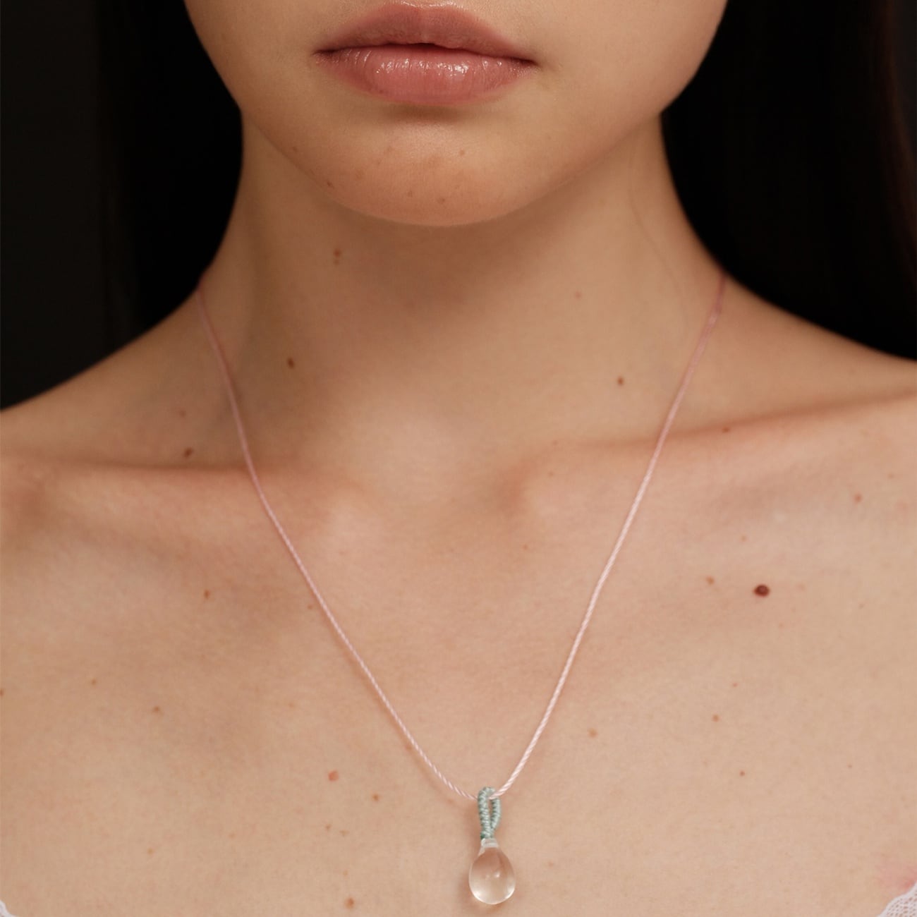 clear top necklace i-0325