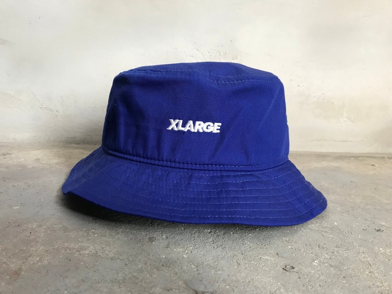 X-LARGE bucket hat