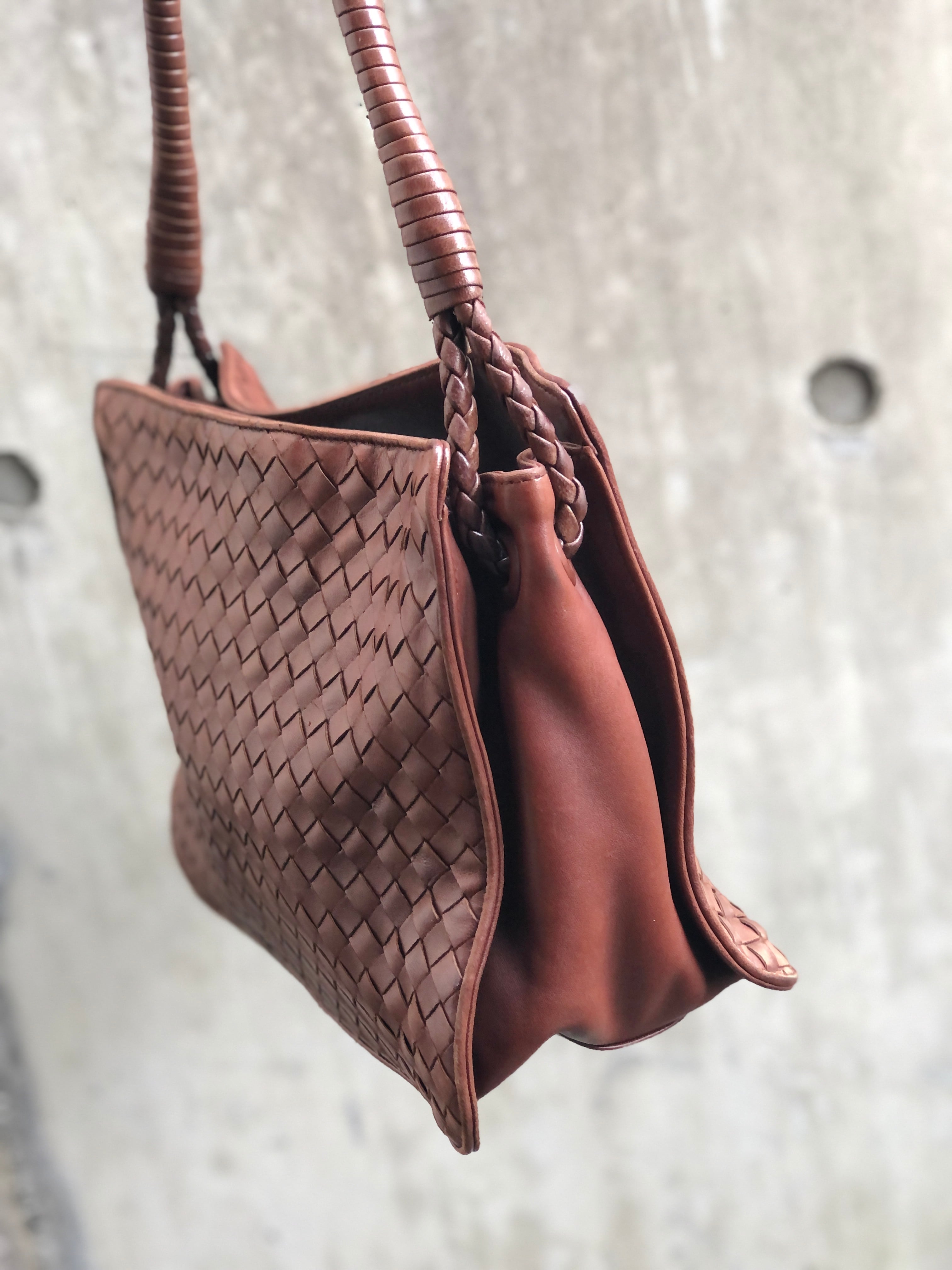 BOTTEGAVENETA ボッテガヴェネタ イントレチャート  ハンドバッグ 273167 レザー   ブラウン   スタッズ トートバッグ 【本物保証】