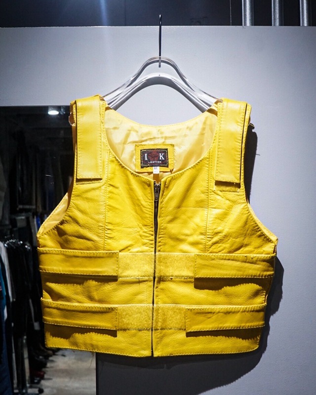 【add (C) vintage】Beautiful Yellow Color Vintage Bulletproof Leather Vest