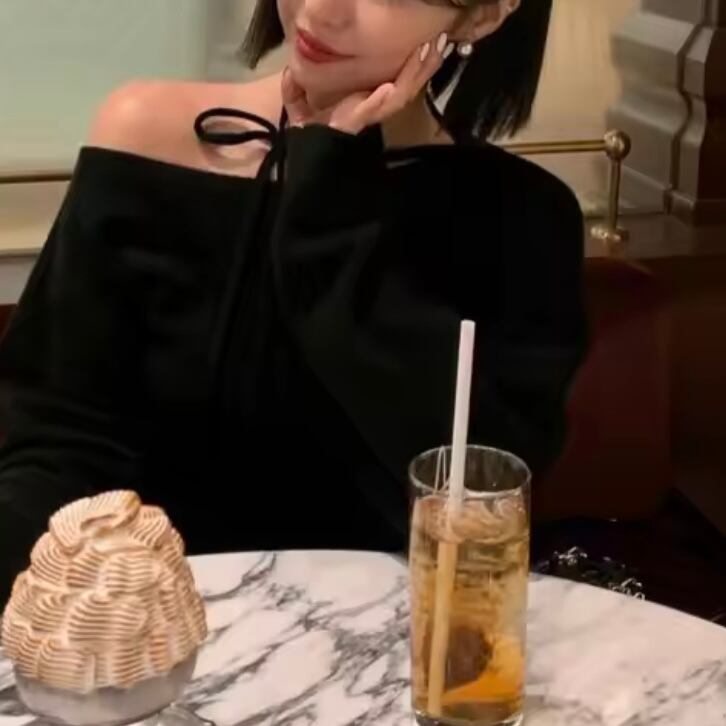 ribbon choker soft knit top