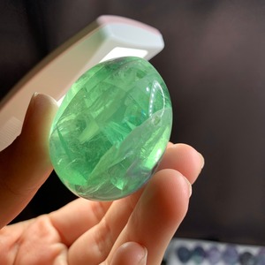 133たまご・可愛いグリーンフローライト