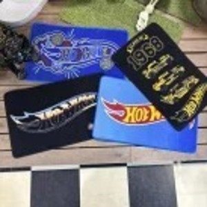 【HOTWHEELS】フロアマット《国産車純正車両マット》MADE IN JAPAN！