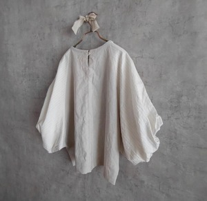 ボリュームスリーブプルオーバー　袖丈50cm