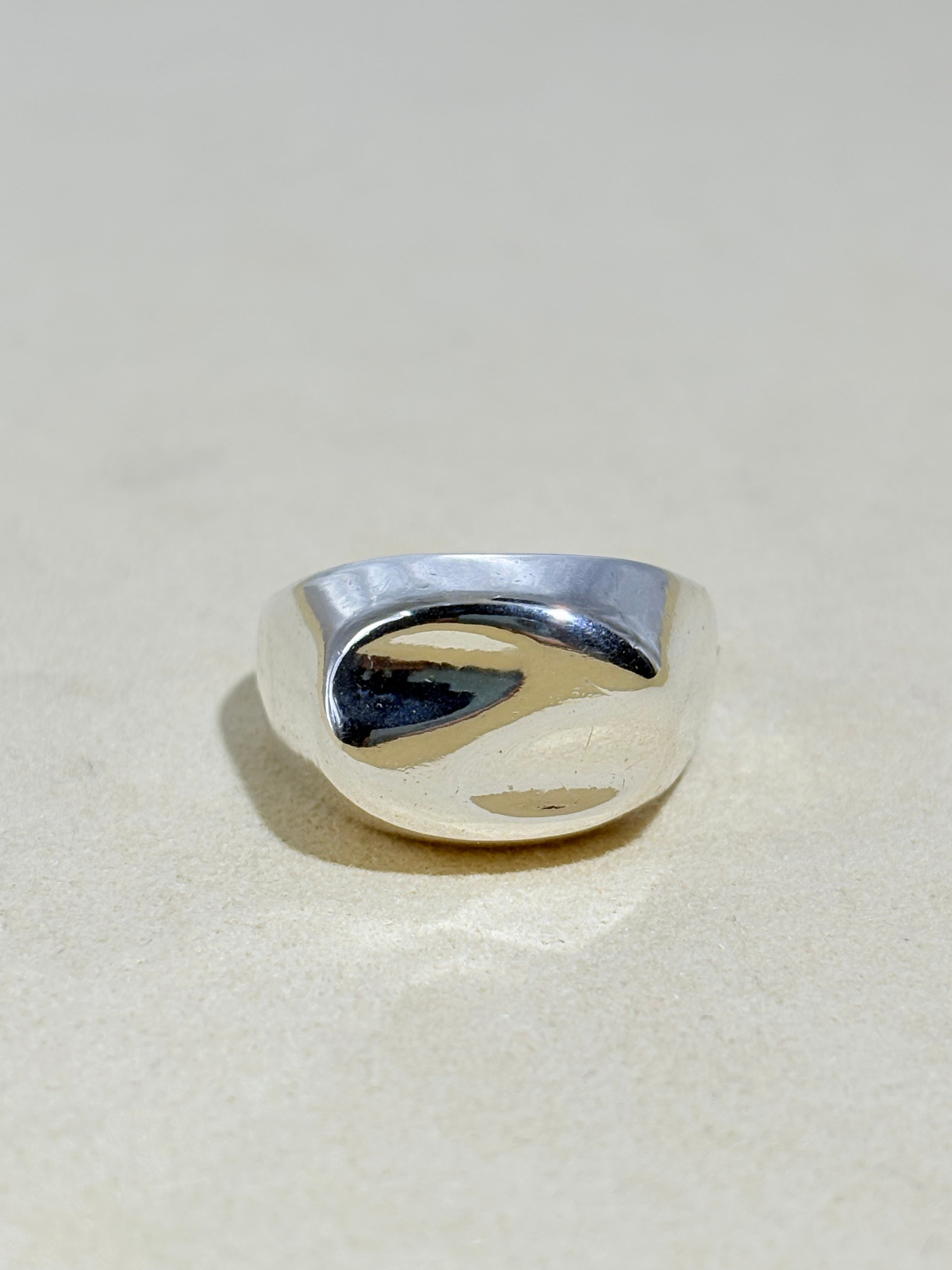 Modern Signet Ring #22 -ALTON-