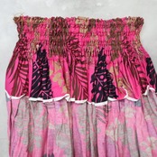 フラダンス 衣装 パウスカート ピンク系 モンステラ柄 シングル シンプル かわいい 華やか 鮮やか 明るい 黒 茶 金 ダンス衣装 ハワイアンダンス レディース ハワイアン アロハ ハワイアンプリント フラ ダンス レッスン 練習 ブラック系 ブラウン系