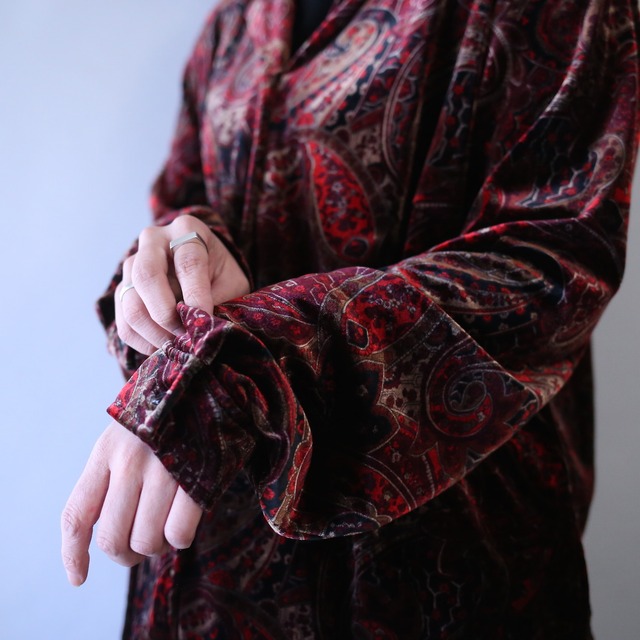 good coloring paisley pattern open collar velours shirt