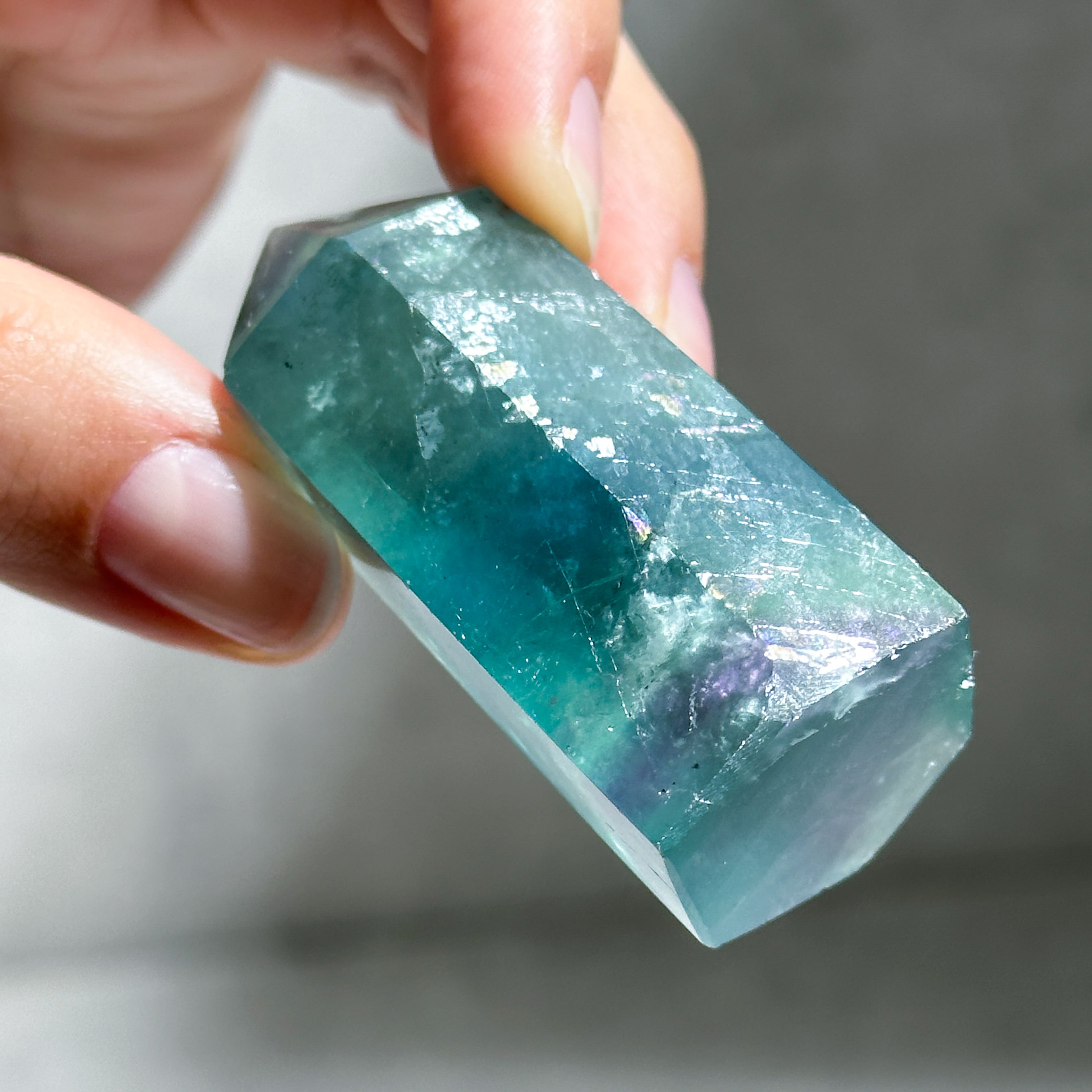 虹◎レインボーフローライト タワー型61◇ Rainbow Fluorite ◇天然石