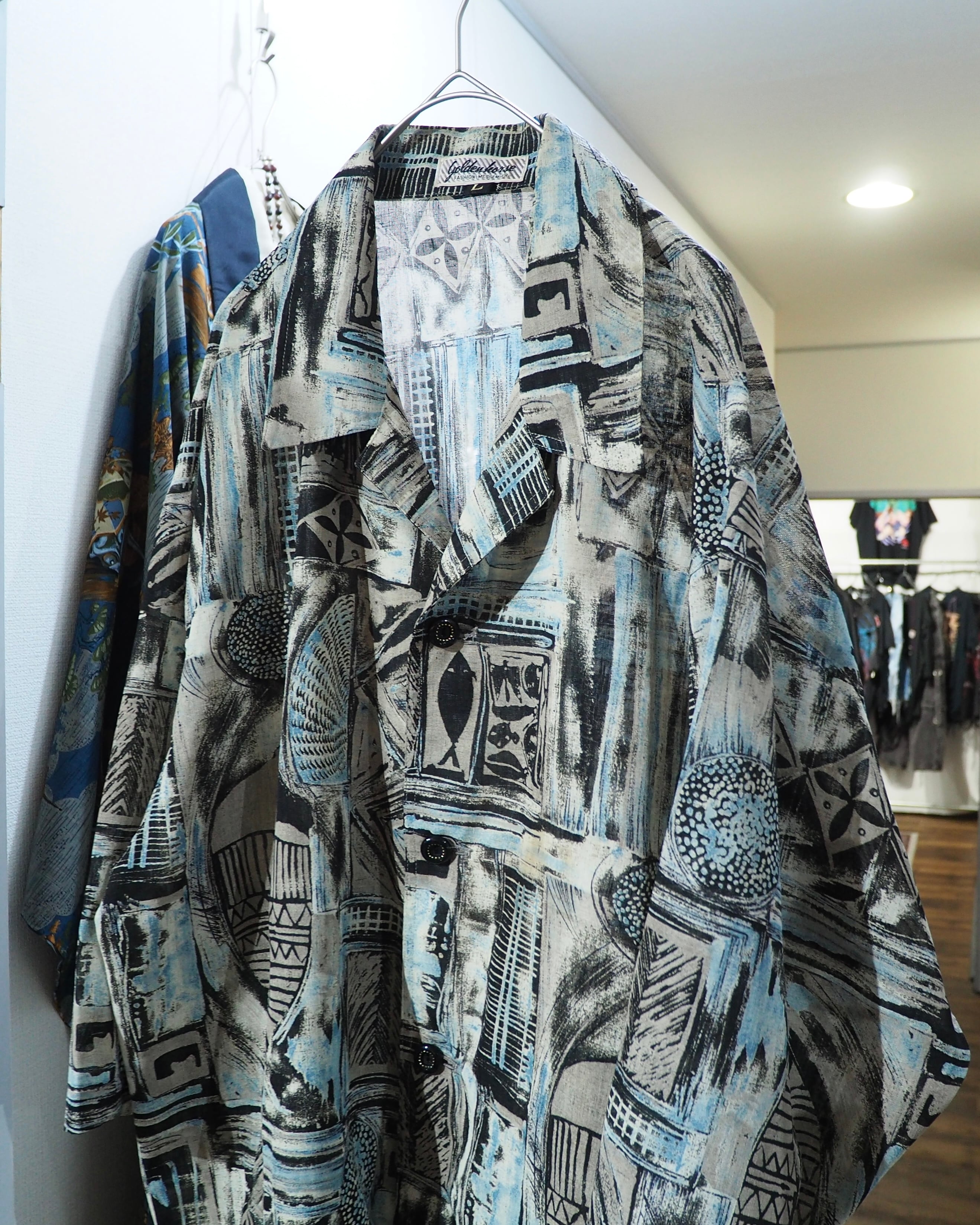 1980 - 90s Cold tone Ink painting vintage loose SS Open collar Shirt