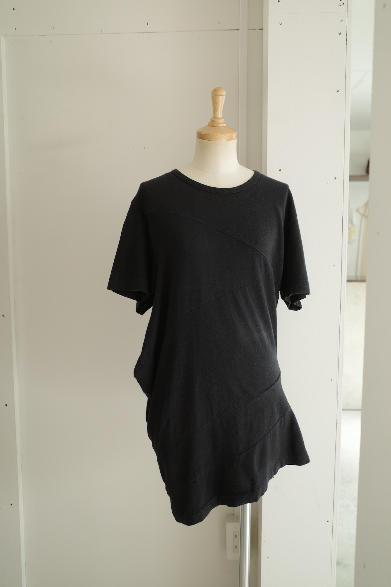 the black t-shirt(trico comme des garcons/1992)