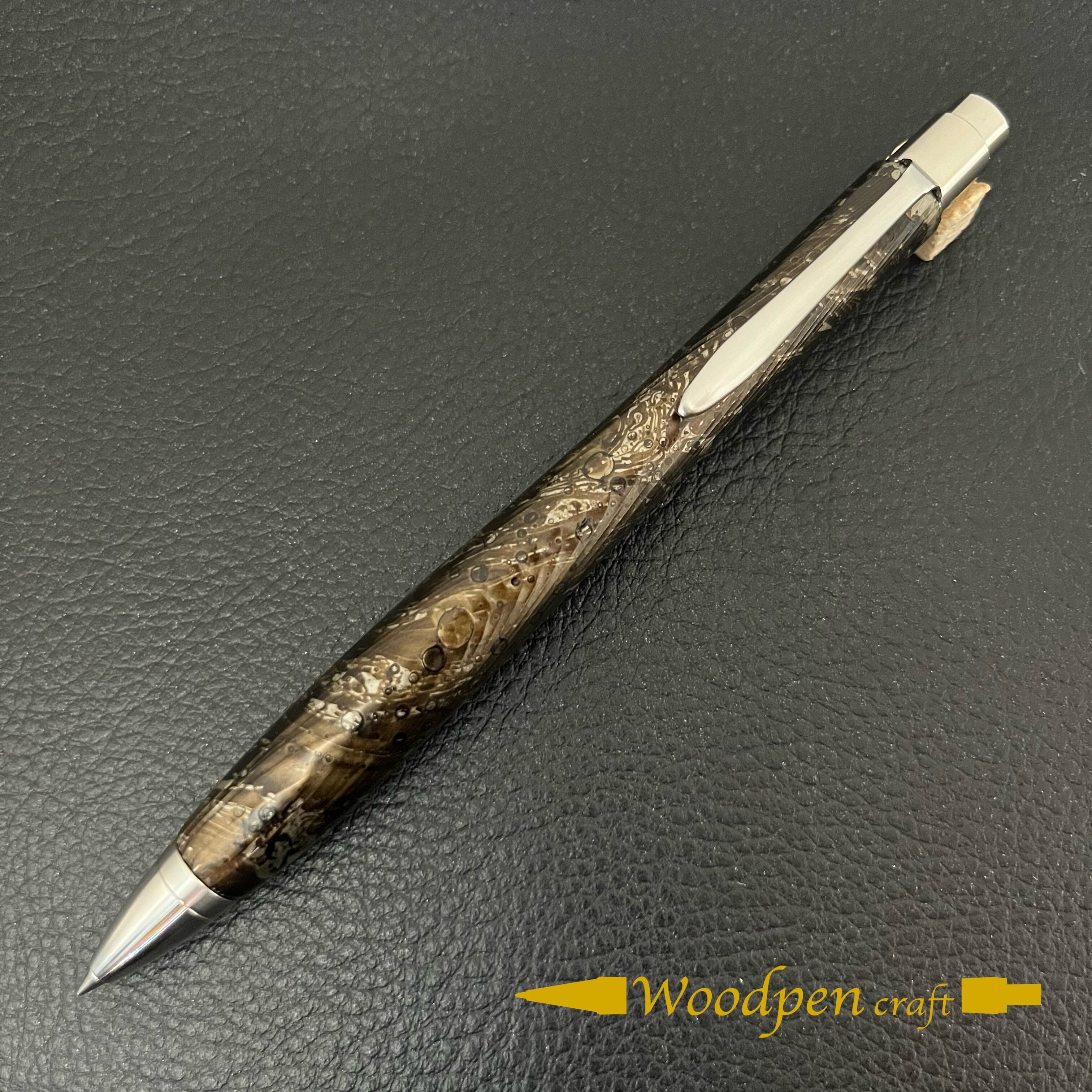 ウッドペンクラフト　屋久杉浮造り国産漆流紋・金霞（きんか）　ショートボールペン 屋久杉浮造り国産漆流紋・銀霞（ぎんか）-306122115】ボールペン