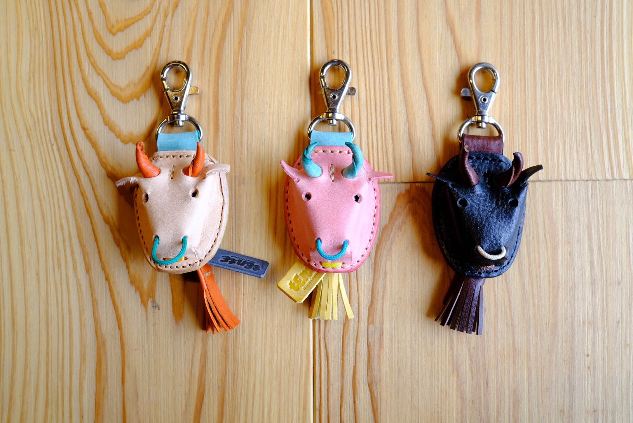 《即納》bull key holder 【various colors】