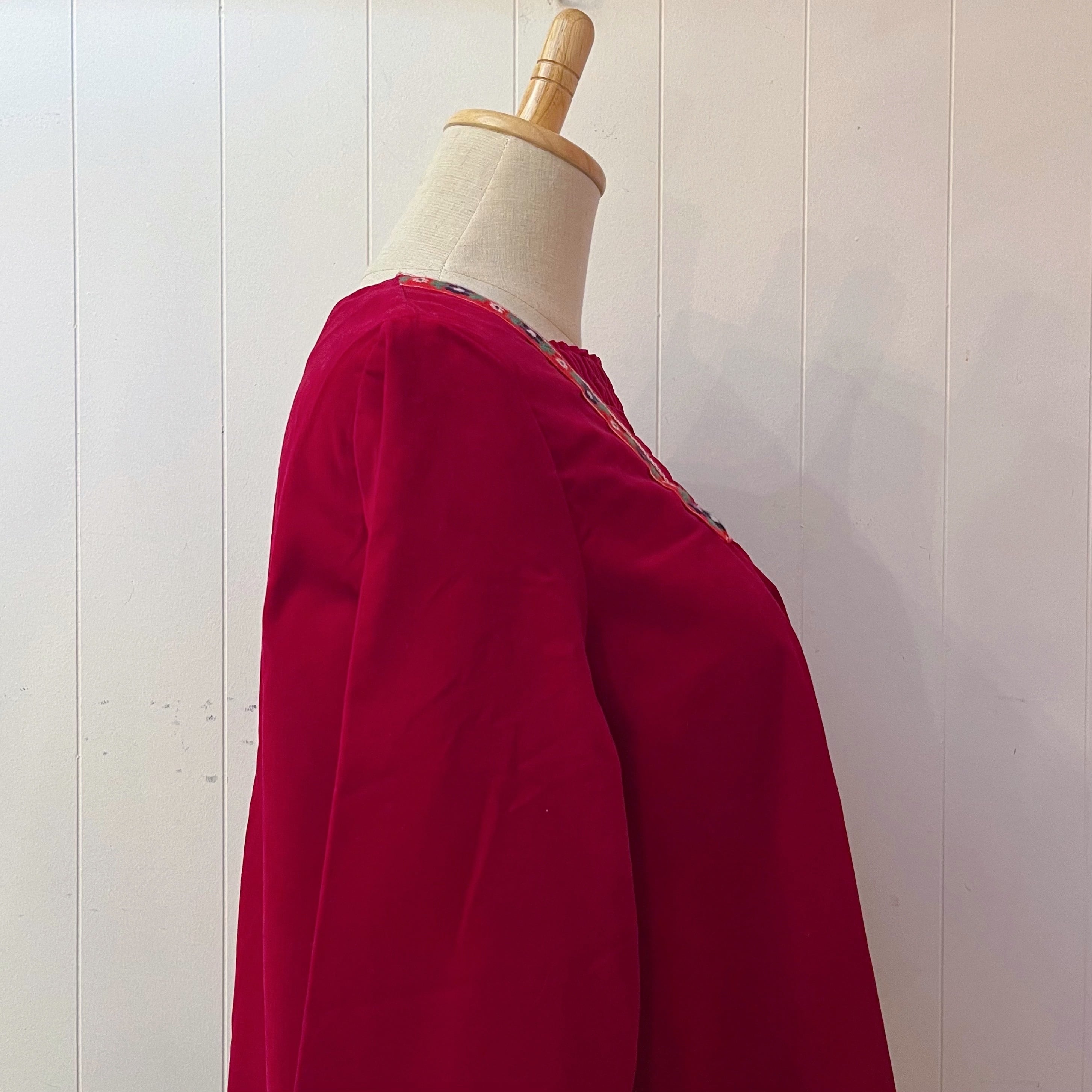 flower tyrolean tape velours blouse