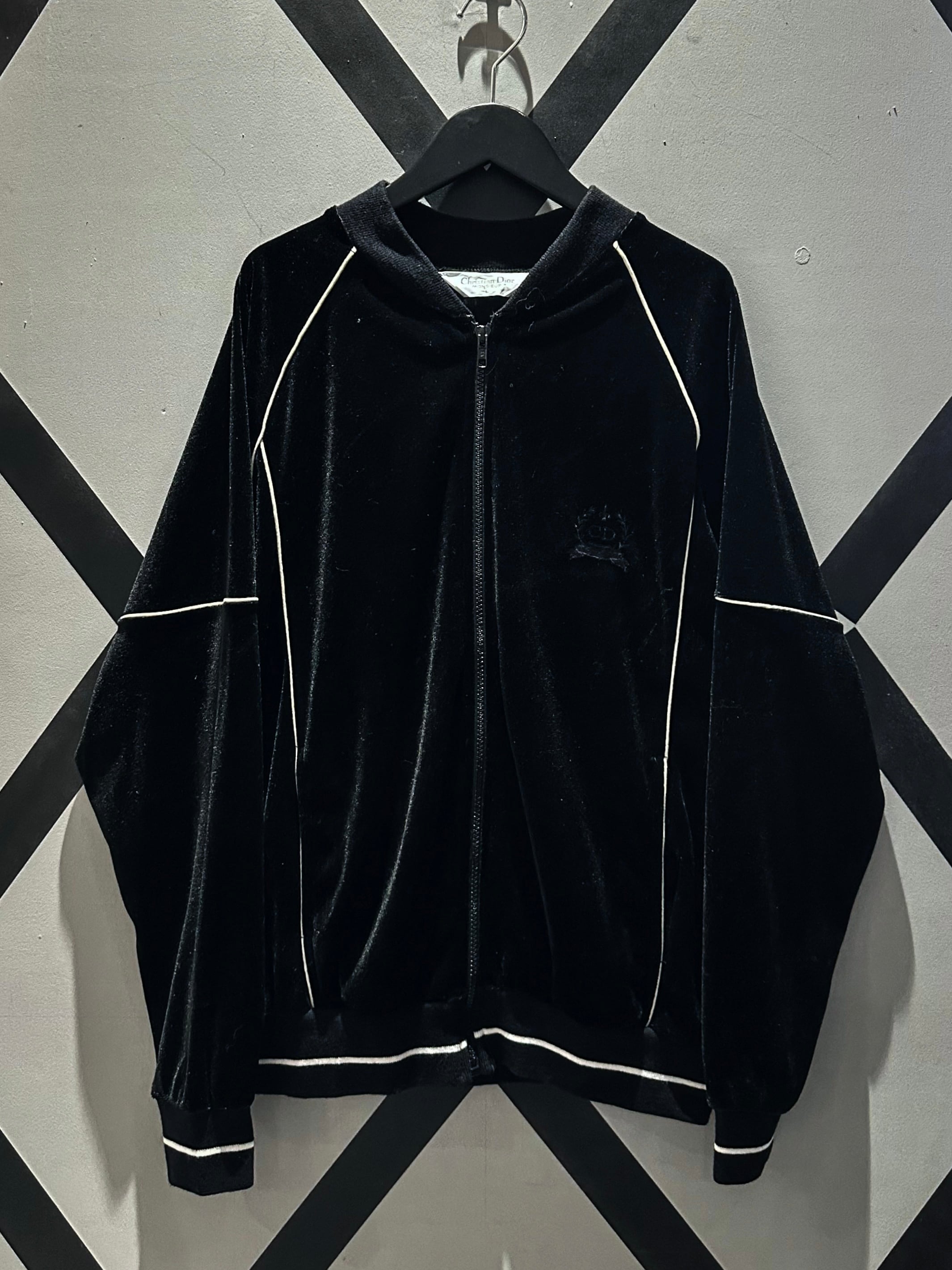 X VINTAGE】