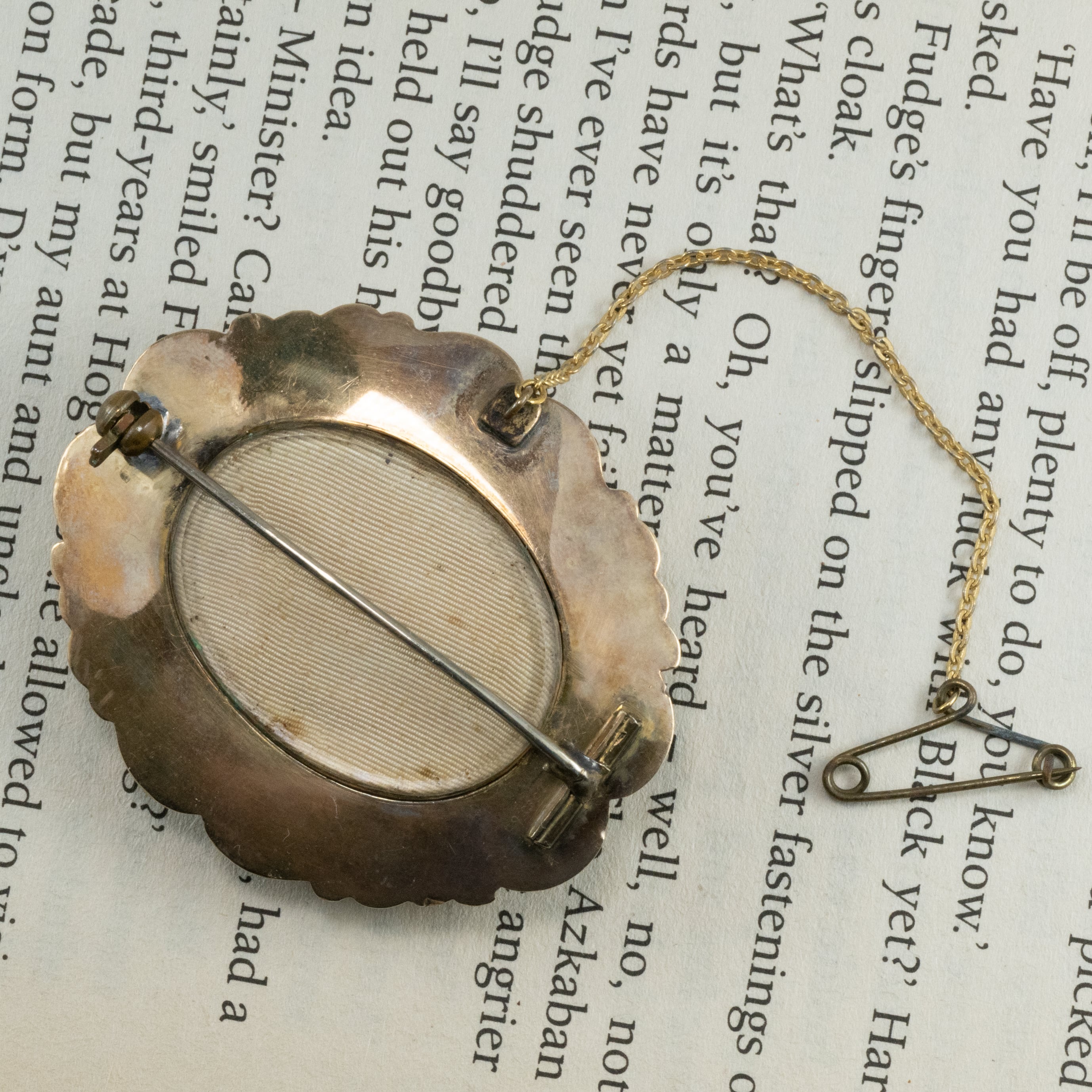 アンティーク ストーンカメオ ブローチ K10 シードパール