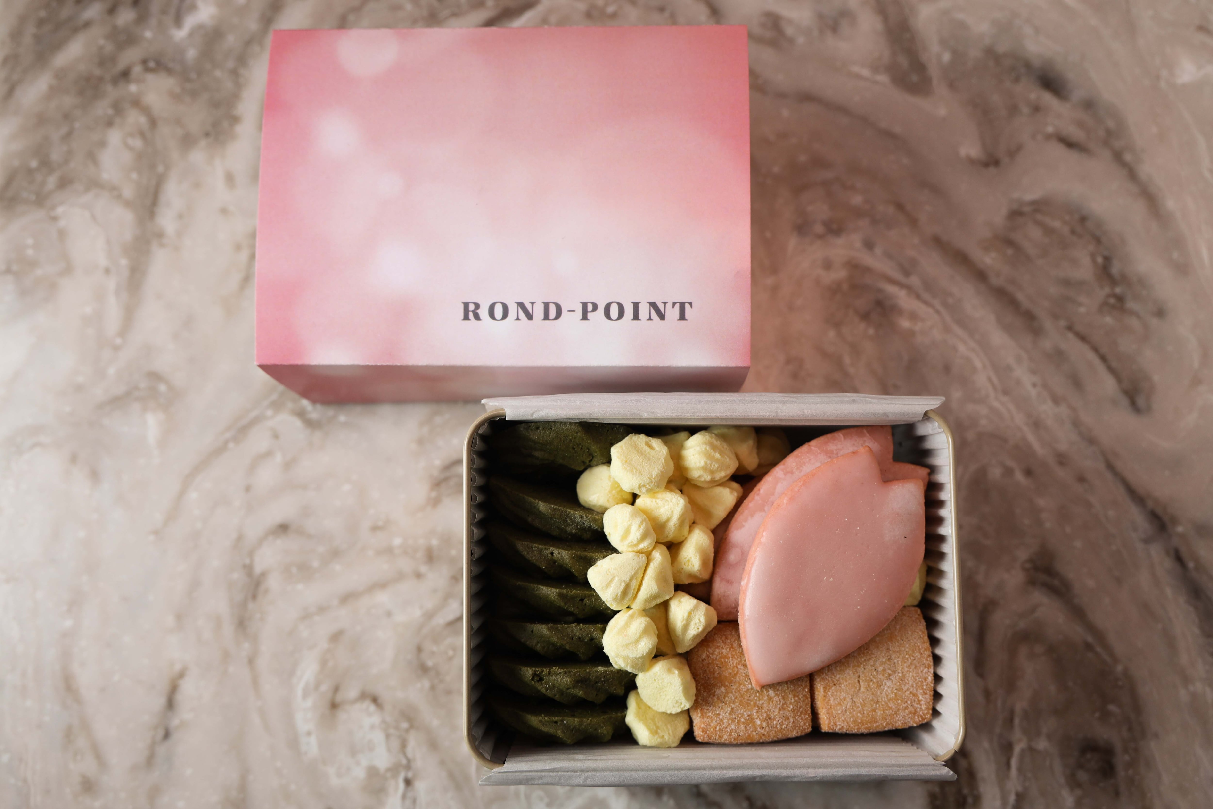 春のクッキー缶