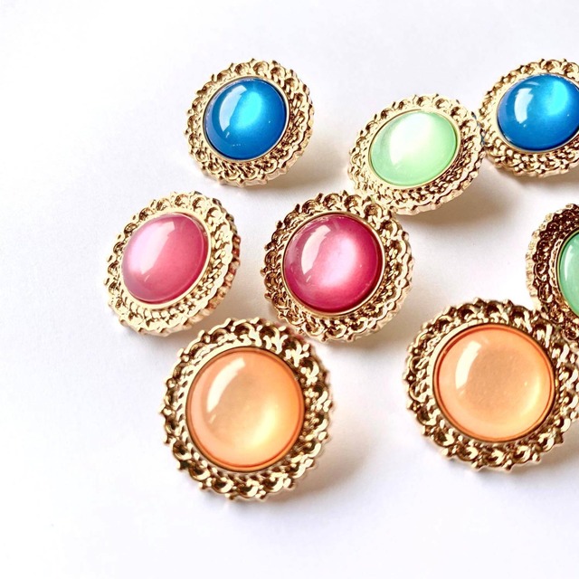 〈再入荷〉ゴールド飾り縁キャンディーボタン