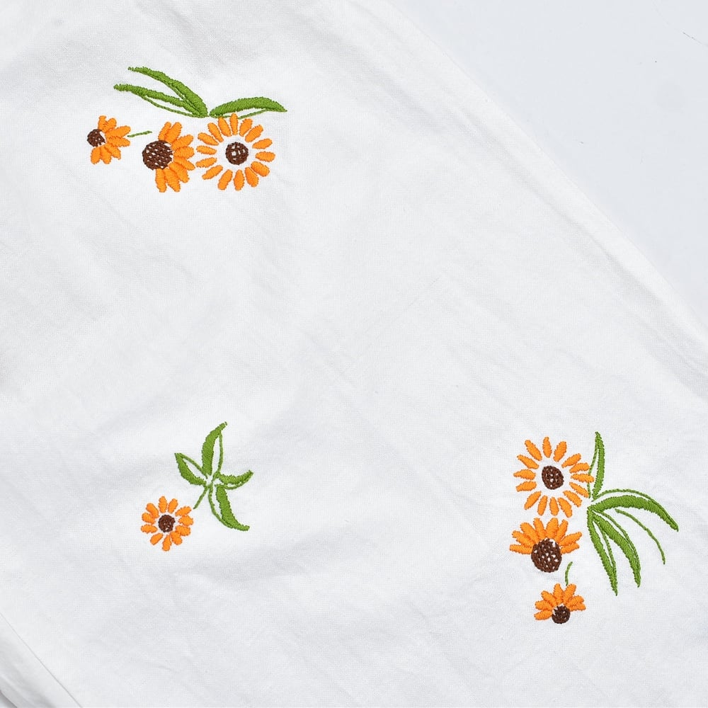 Remakeリメイク 再構築 パッチワーク&ステッチ フラワー刺繍 デザイン