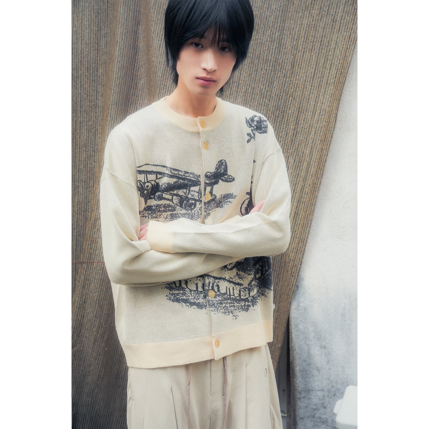 UNEEK BASEMNT - Discover independent style.