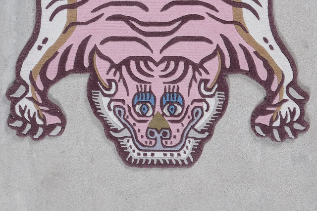 Tibetan Tiger Rug 《Sサイズ•ウール・オリジナル3・ピーチブロッサム708》チベタンタイガーラグ