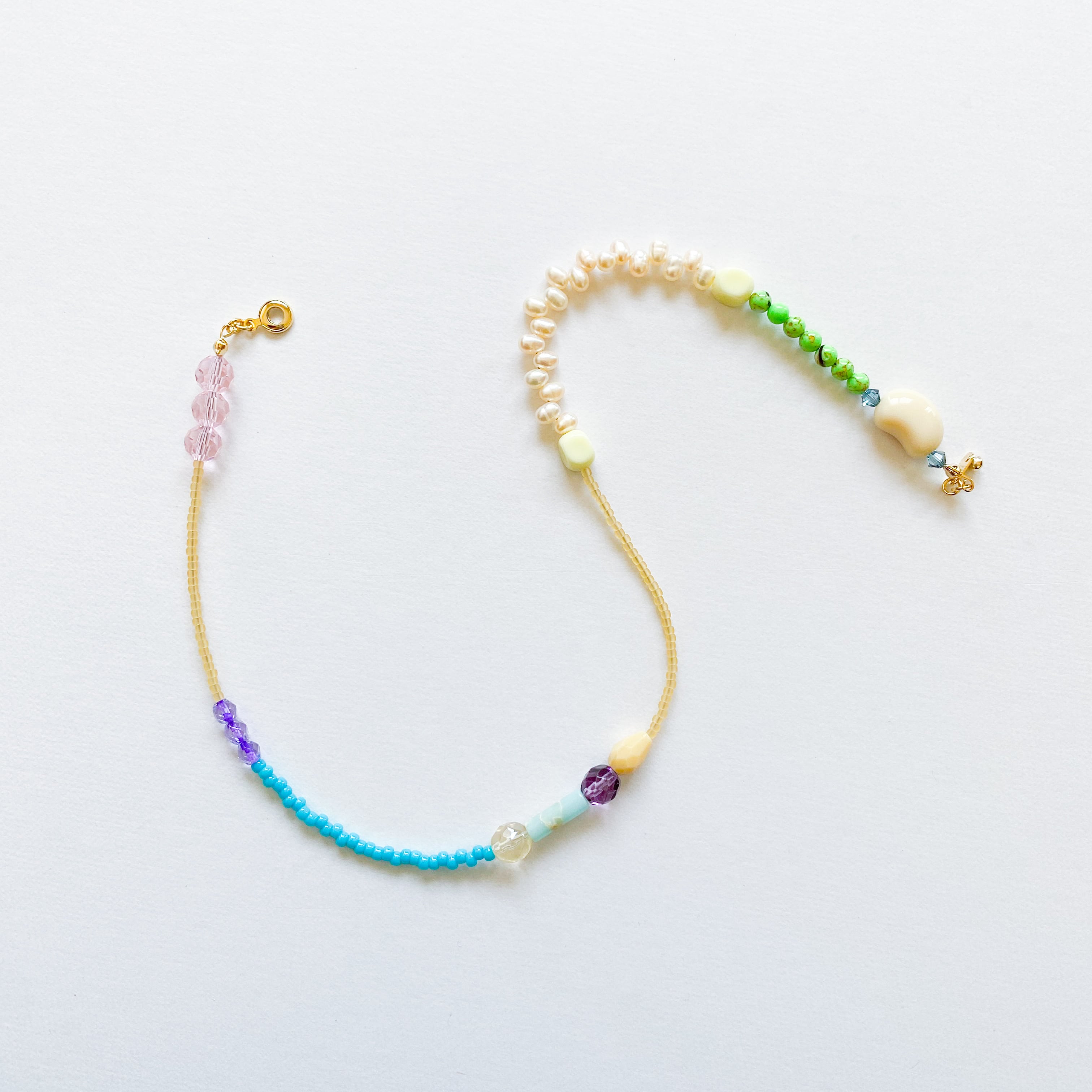 淡水パールとビーズのネックレス