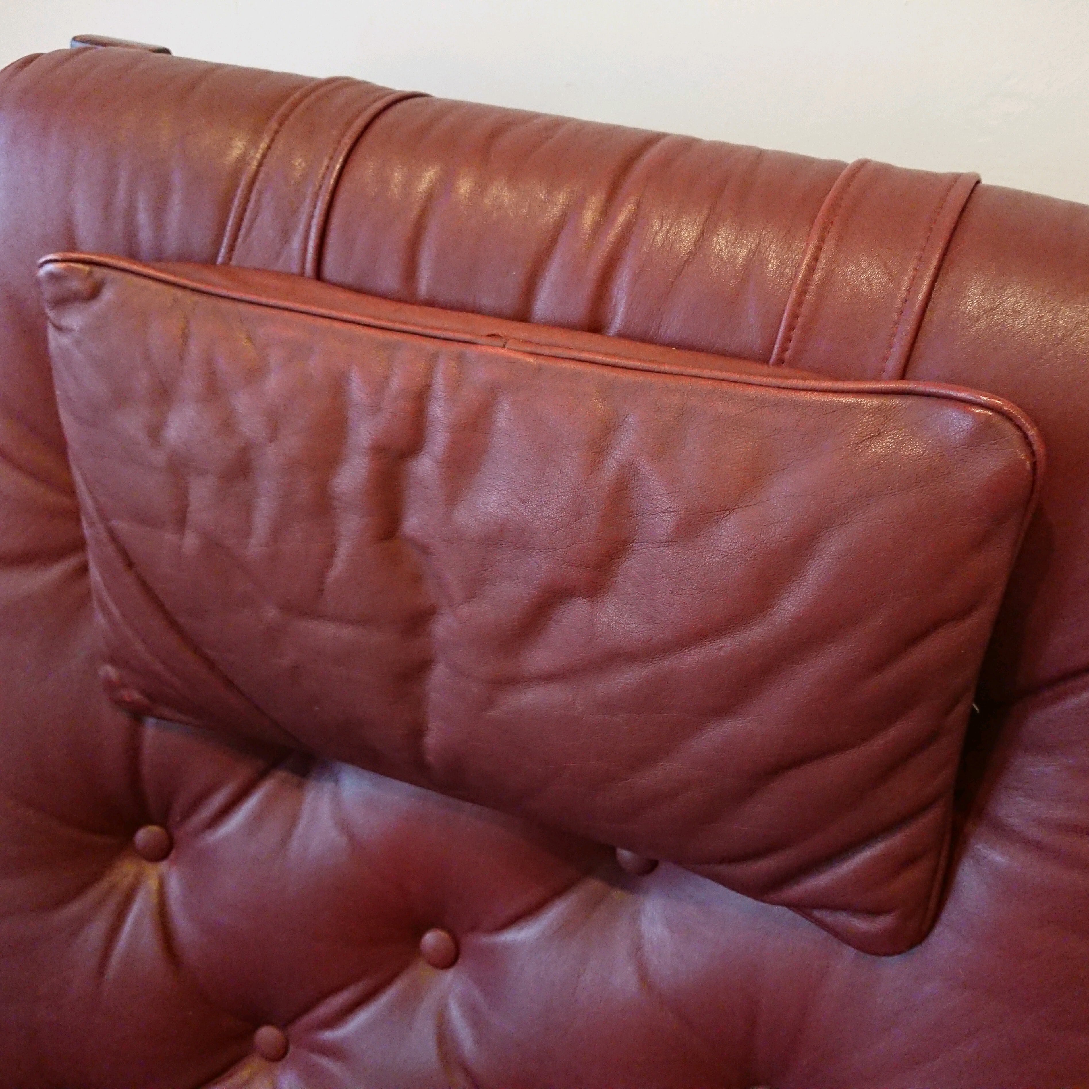 GMHH474○GOTE Mobler 北欧 スウェーデン 本革 レザー オッ GMHH474○GOTE Mobler 北欧 スウェーデン 本革 レザー オッ