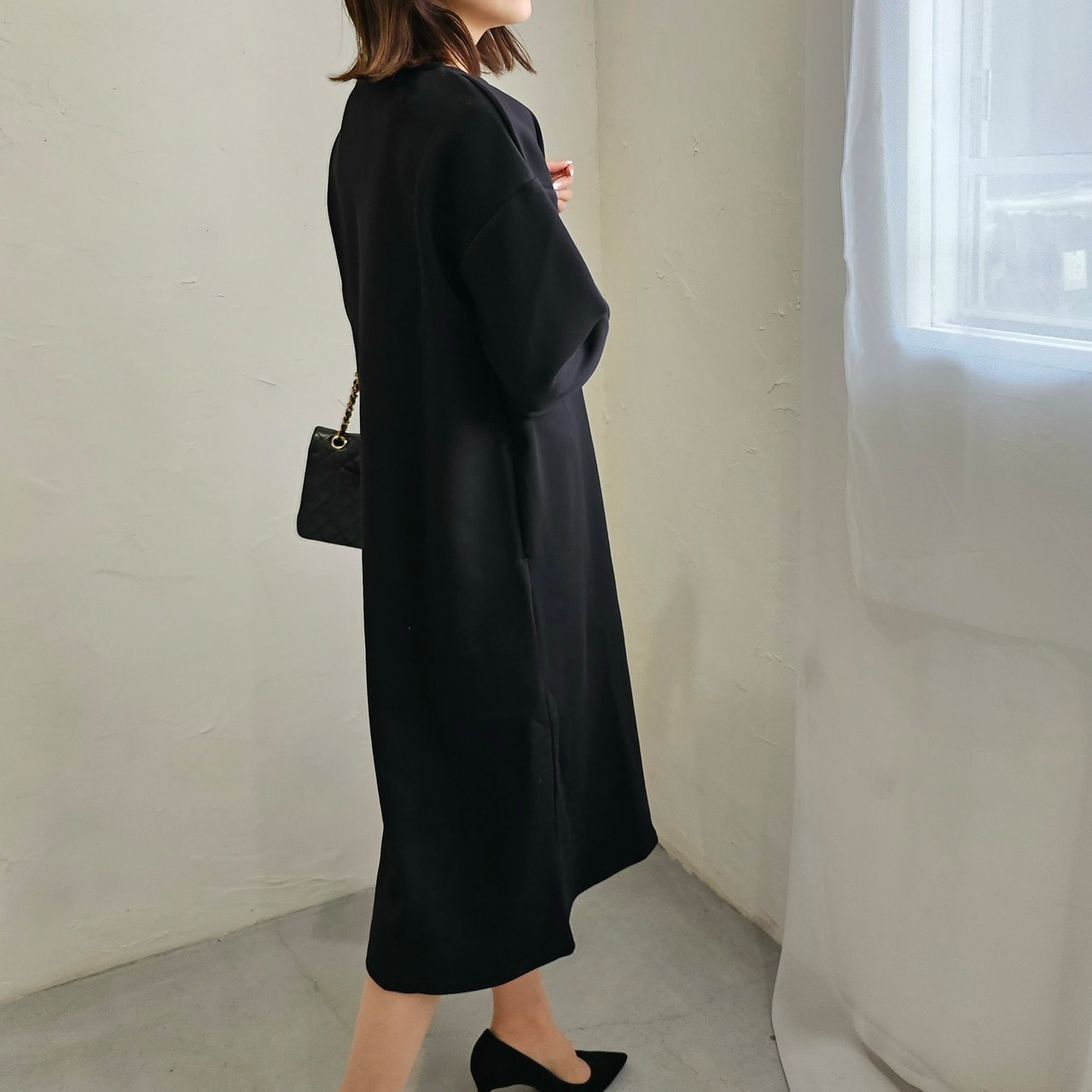 Vネックパールワンピース[30015]