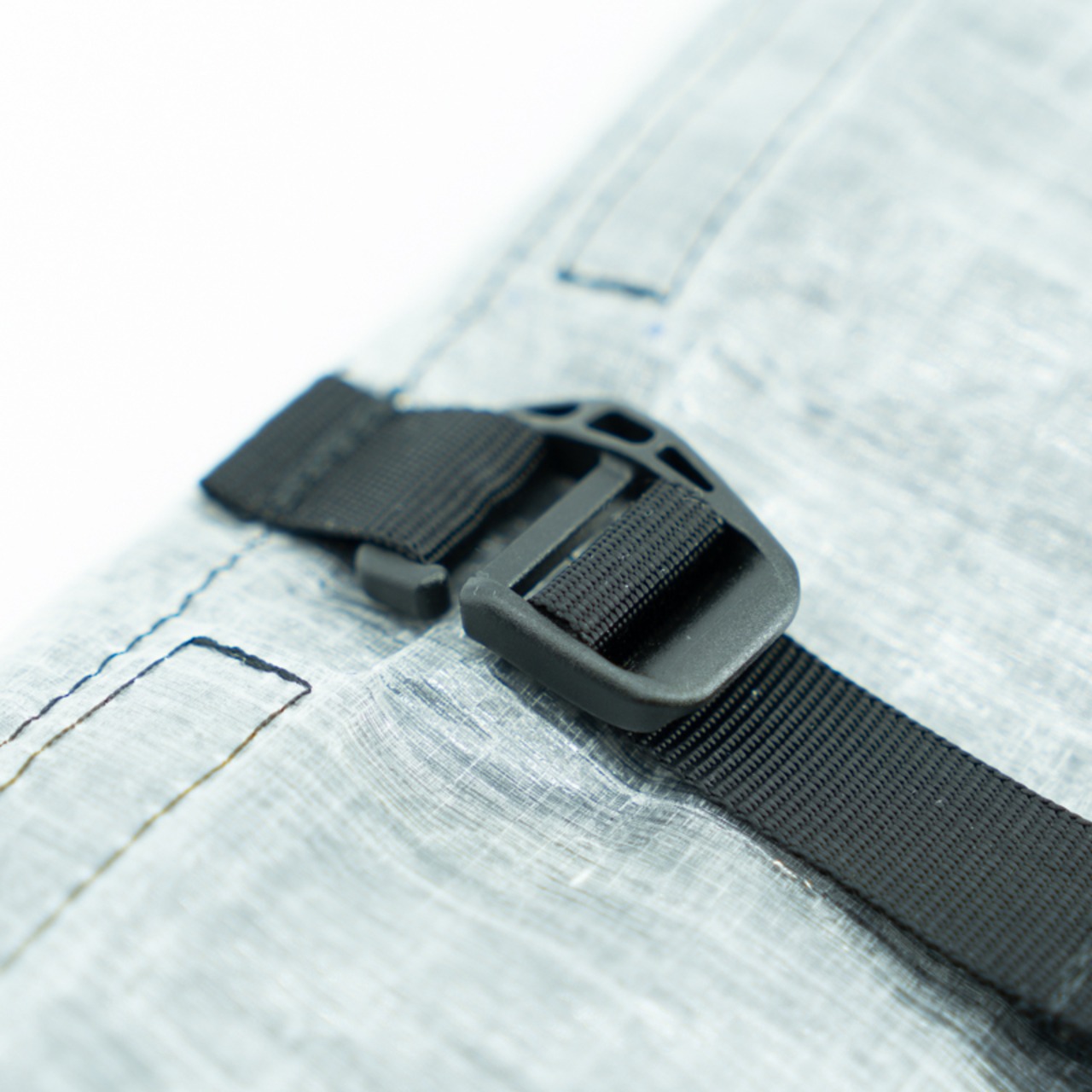 ダイニーマ製ハンギングポーチ（吊り下げポーチ/テント内収納）