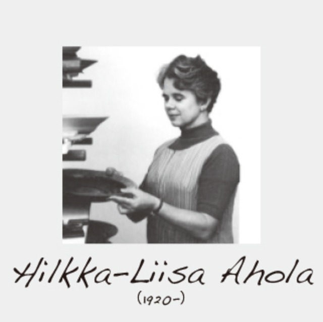 ARABIA アラビア Hilkka-Liisa Ahola ヒルッカ・リーサ・アホラ 葡萄色の玉模様のティーカップ＆ソーサー - 1 北欧ヴィンテージ