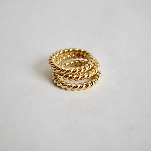 AURORE HAVENNE  Gold Twist Ring n°2