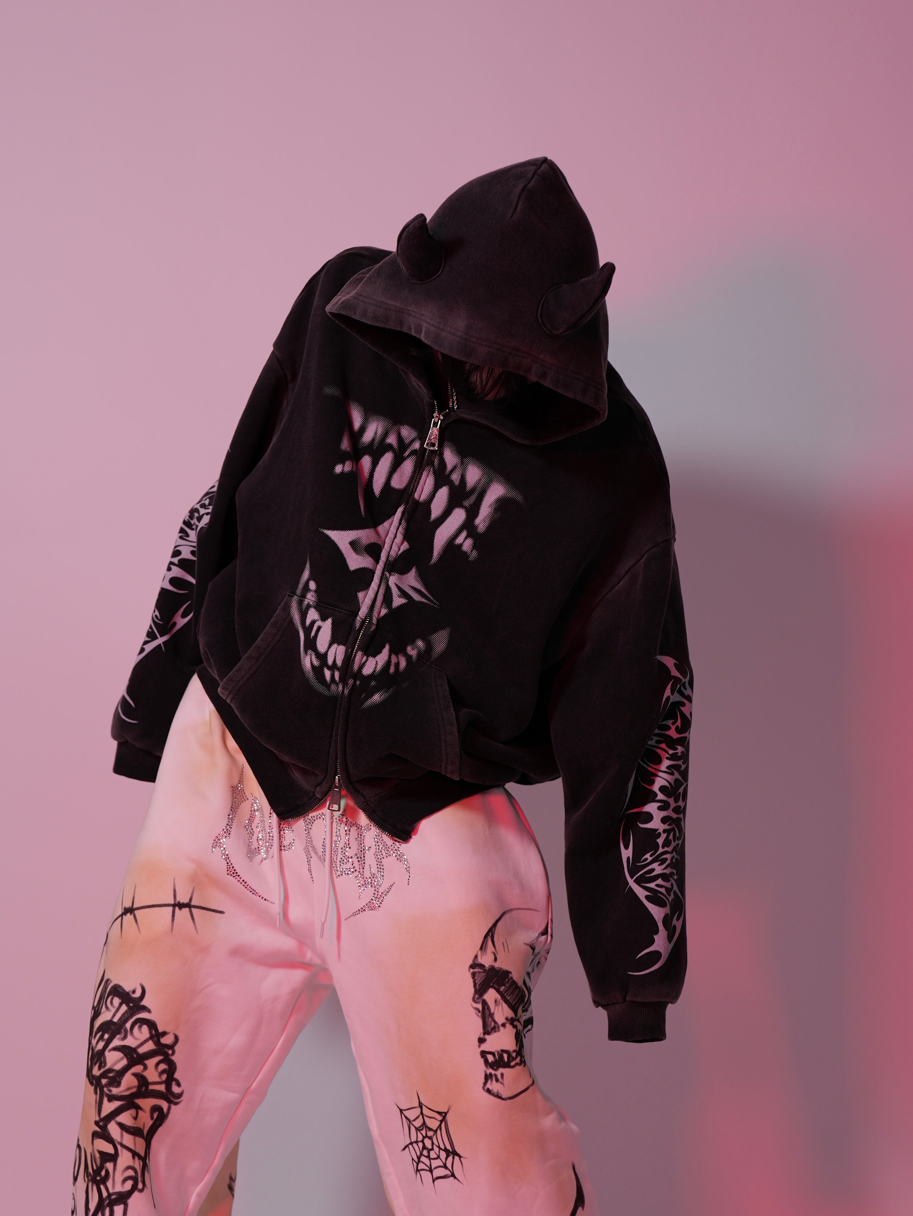 LOVE KILLER】graphic logo devil zip hoodie | OVERTURE WEB SHOP