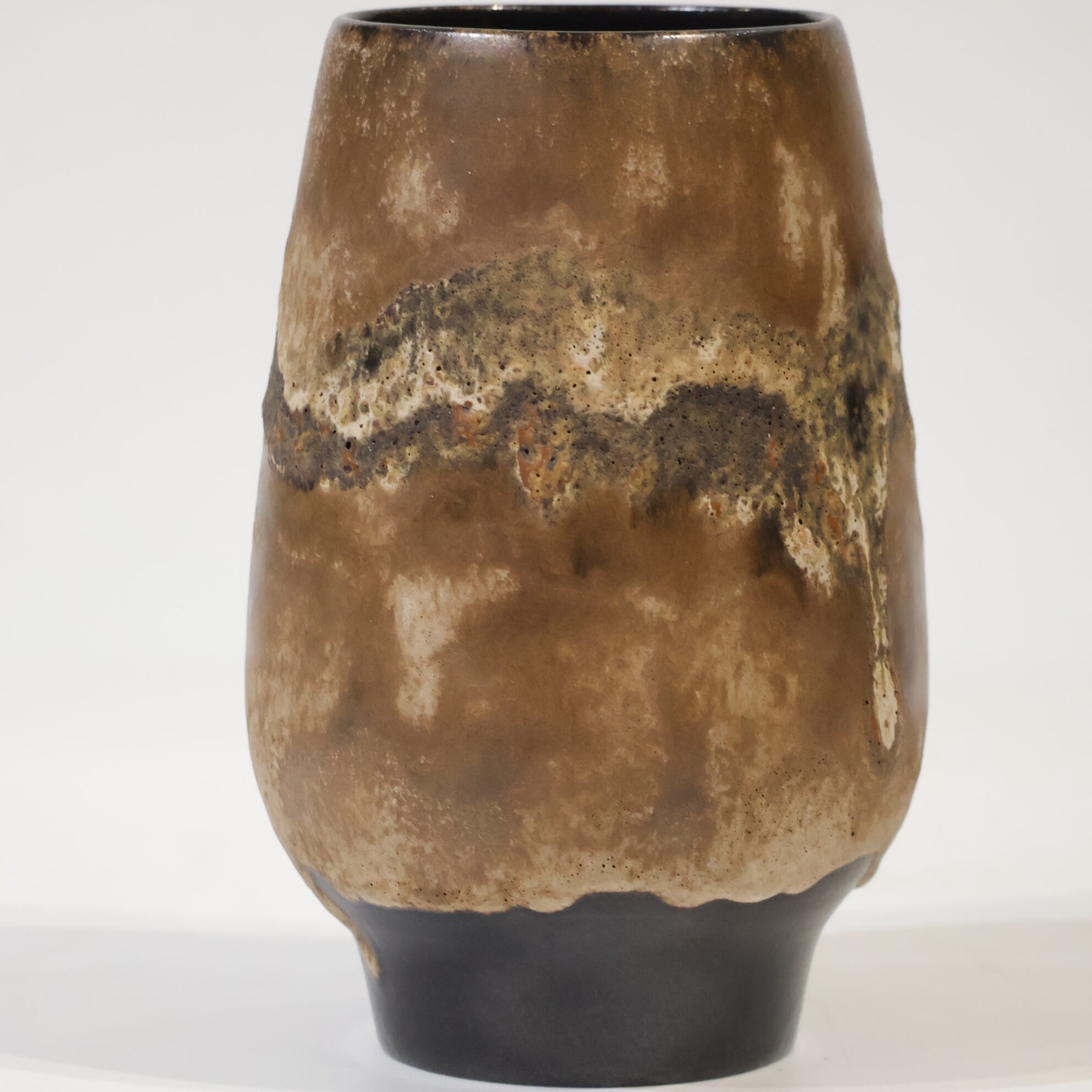 Ruscha-- 18.1cm | Fat Lava & German Art Pottery