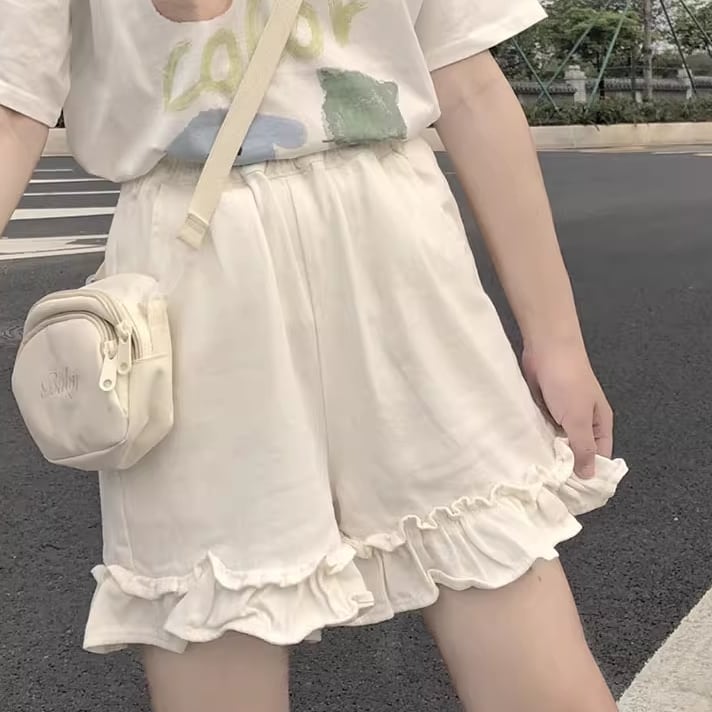 2色／フリルショートパンツ ・67771 | sucrier ( シュクリエ ) - お