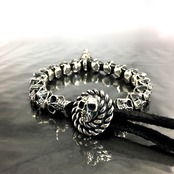 LEATHER BRACELET 18 SKULL BEADS [WOLF] with SAPPHIRE / 18スカルビーズレザーブレスレット・ウルフサファイアアイズ