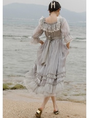 【0071】Tulle Lace Royal Style Short Sleeve Dress