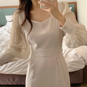 ワンピース ロジスワンピース ロング ロング丈 長袖 ボリューム袖 フレンチスリーブ 萌袖 スクエアネック マーメイド シフォン リボン ウエストマーク ウエストリボン バックリボン スリット バックスリット かわいい 大人可愛い きれいめ 大人 上品 大人可愛い 大人女子 ラブリー キュート ガーリー エレガント 無地 春 夏 20代 30代 40代 レディース 女性用 デート お出かけ 女子会 休日 S M L XL アプリコット