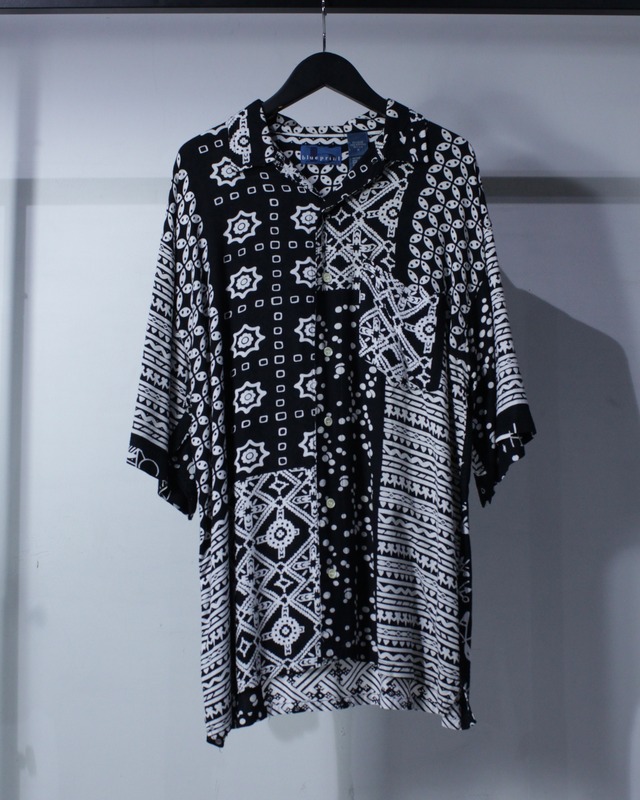 【Caka BLACK】Monotone Ethnic Pattern Vintage Loose S/S Rayon Shirt