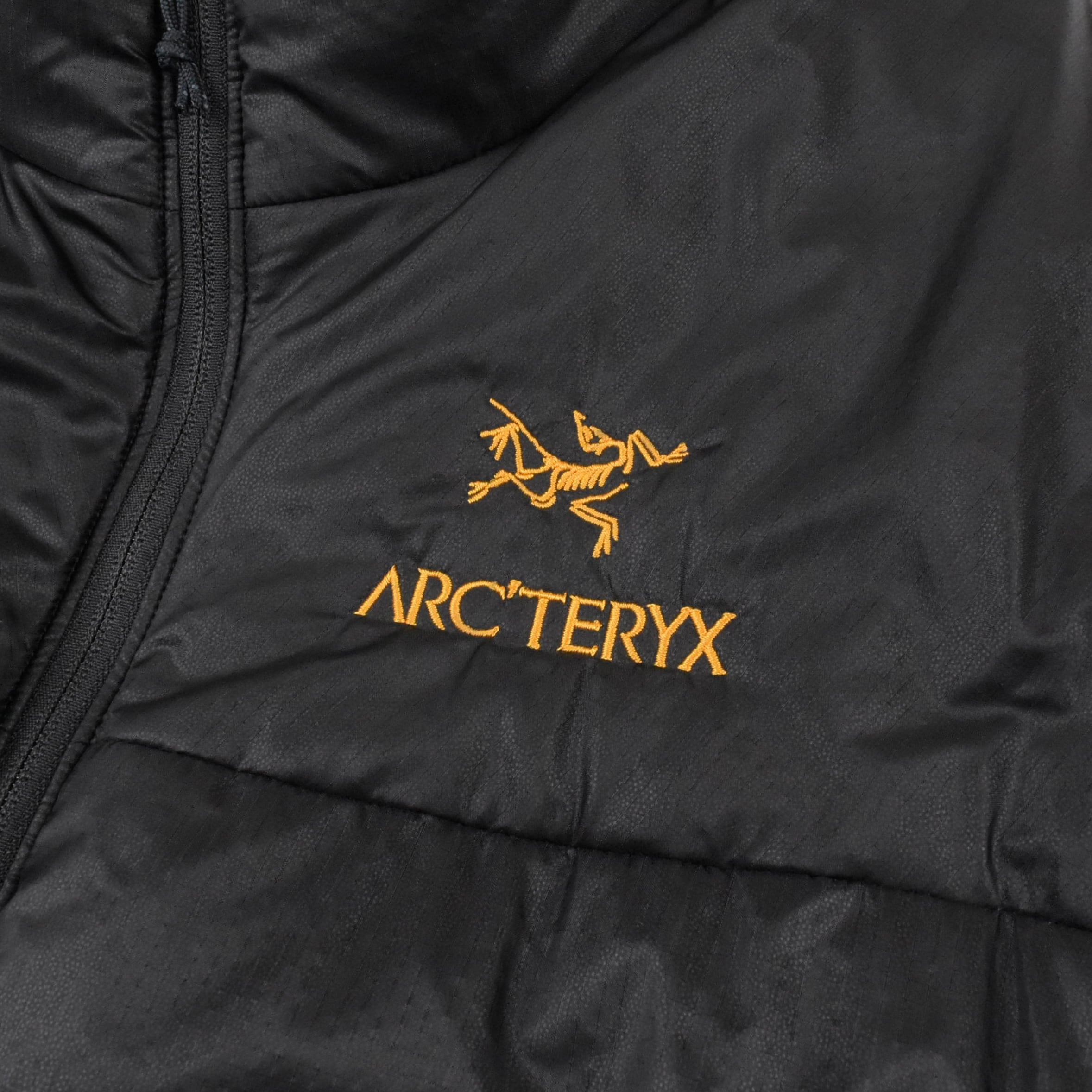 ARC'TERYX SOLO JACKET ''BLACK'' | PLAIRE