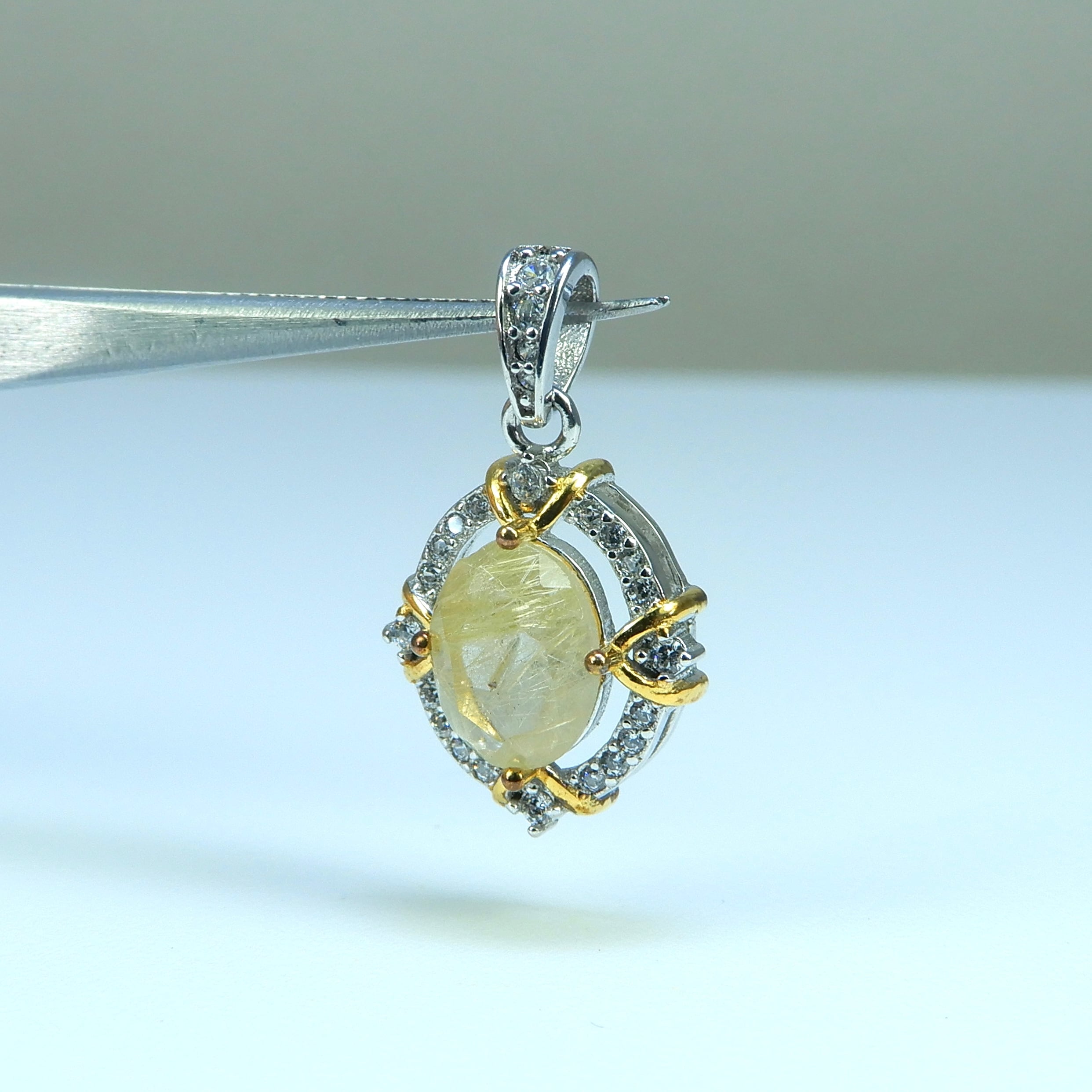 ♦︎ルチルクォーツ♦︎トップのみ♦︎WGカラー《0059》