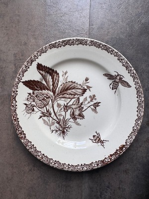 ショワジールロワ　デザートプレート